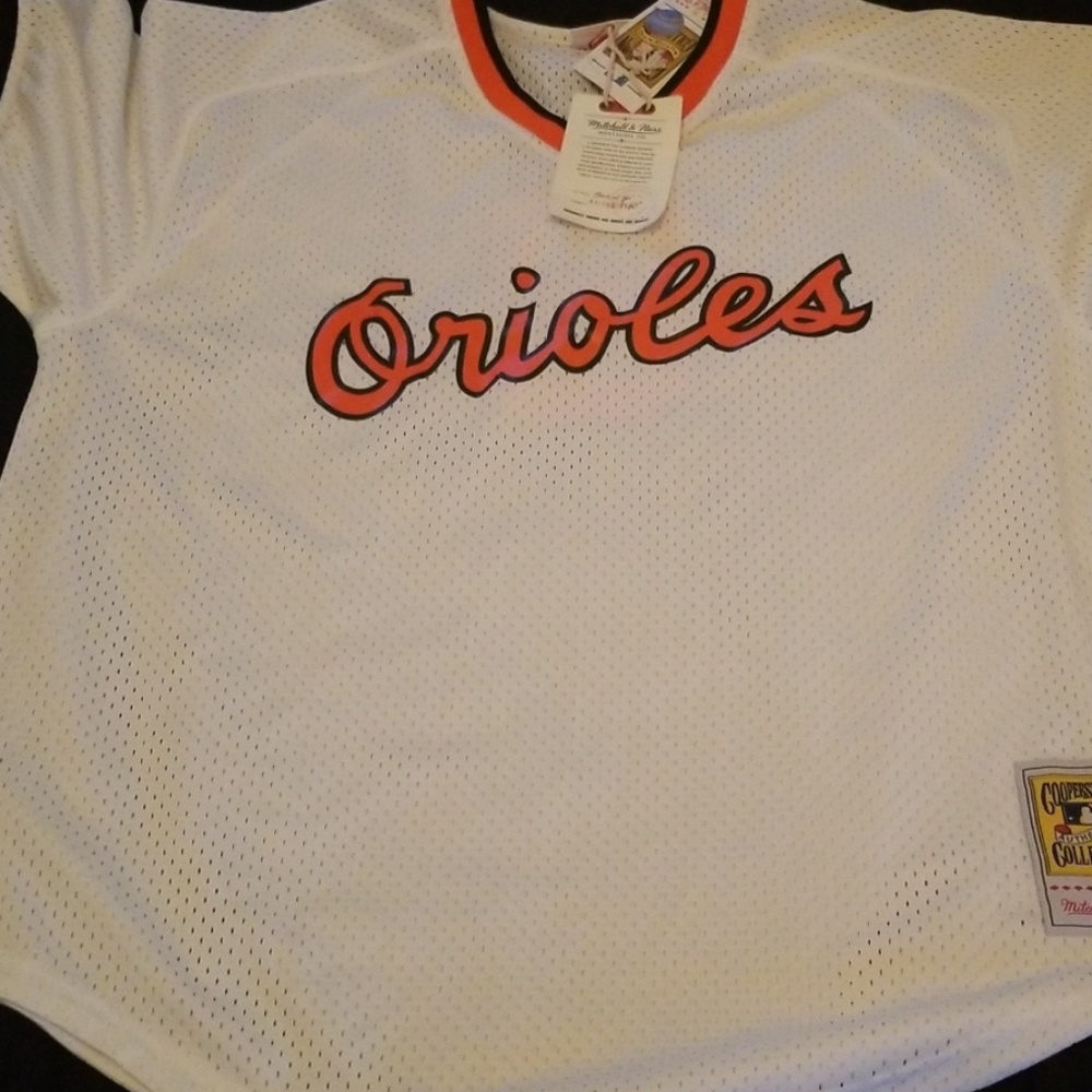 Mitchell & Ness  Ripken warmup